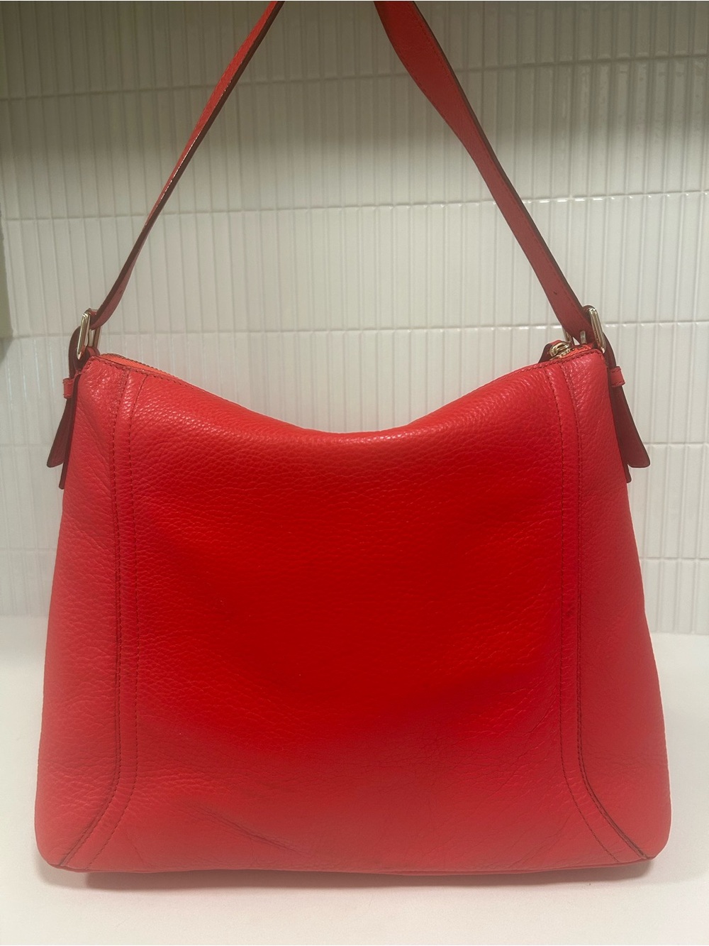 Kate Spade | Cheltenham Large Lucia Shoulder Bag | Persimmon Red - Picture 3 of 15